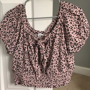 Off the shoulder American eagle crop top